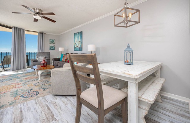 *WEEKLY SPECIALS!*! 9th Floor HIGH DEMAND 2BR Condo at Phoenix 5