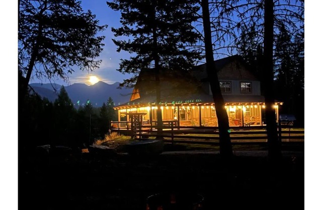 Welcome to Moose Meadow! 4 br/4 bath Gorgeous home on acreage! Horse Friendly!