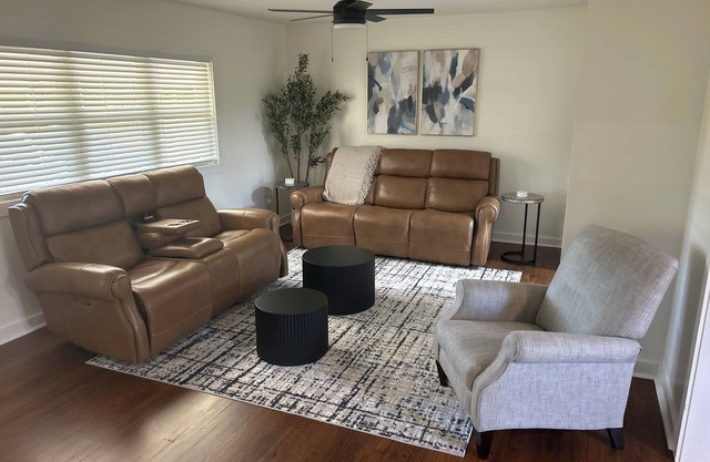 Welcome to South of Town in Brandon, MS — a cozy 3BR, 2BA fully furnished home.