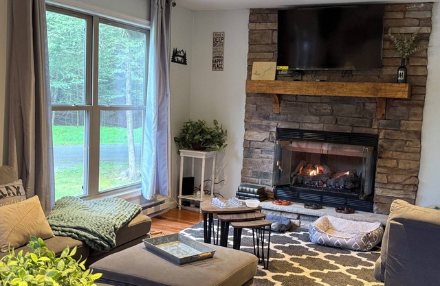 Welcome to the Honey Bear Hideaway Lake Wallenpaupack