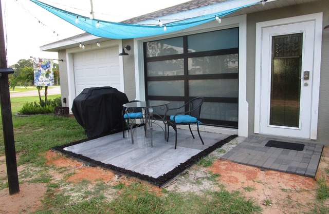 Welcome to The Lake Grassy Workshop Retreat!