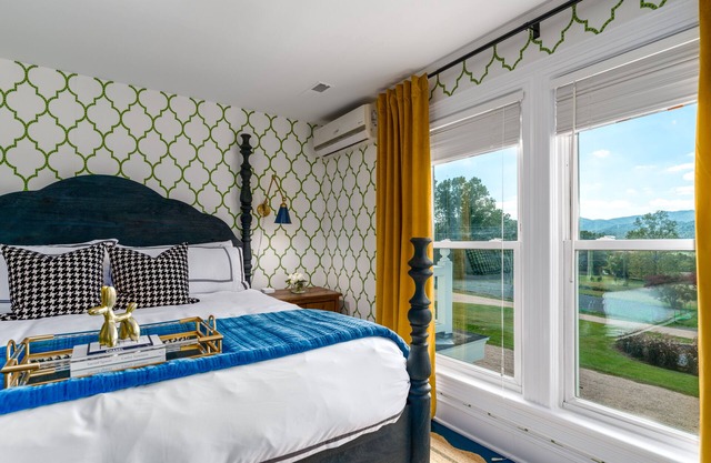 Welcome to the newly appointed Everett Estate: Where Modern Luxury Meets Historic Charm