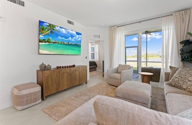 Wellen Park 3-BD with Golf! Near Braves Stadium & Beaches. Pet Friendly!