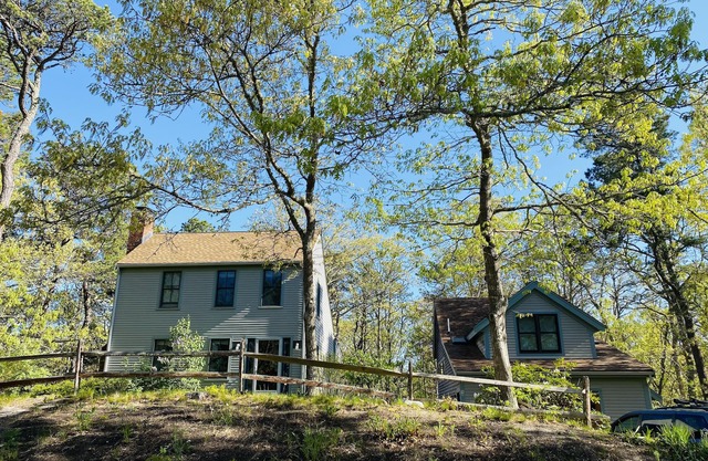 Wellfleet Woodlands Escape - Privacy in the Pines!