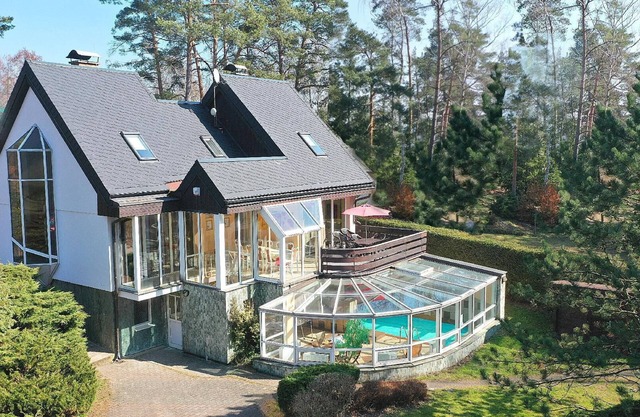 Wellness holiday home Branzez with indoor pool, sauna.