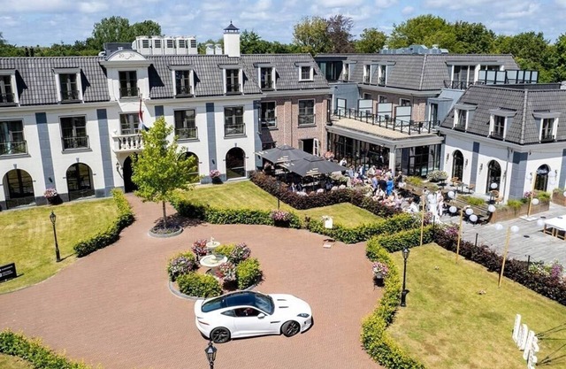 Wellness Style Unit Near Dunes and Forest Paths with Free Breakfast Daily