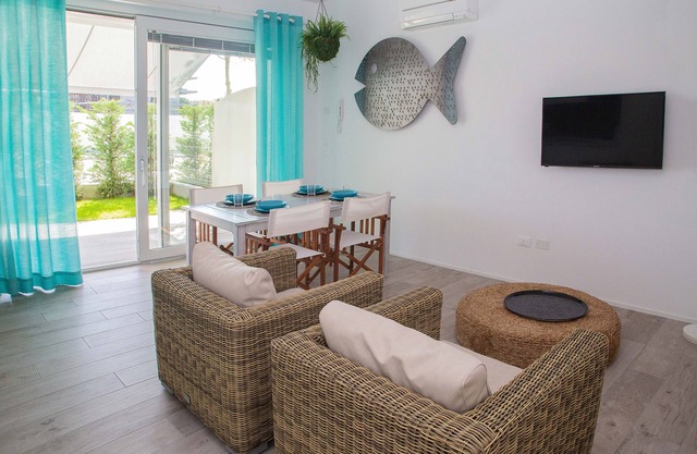 WEST MARINA WITH PRIVATE GARDEN N 14