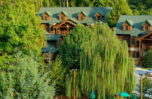 Westgate Smoky Mountain Resort & Water Park