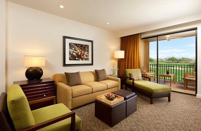 WESTIN VILLA for Cactus League Spring Training @ half the price.