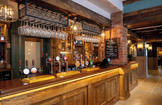 Wheatsheaf Hotel - Virginia Water by Greene King Inns