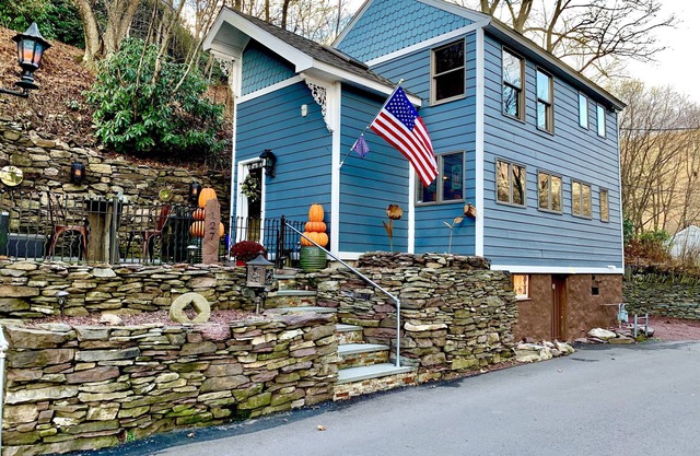 Whimsical Home on Quiet High Street, in Historic Downtown.