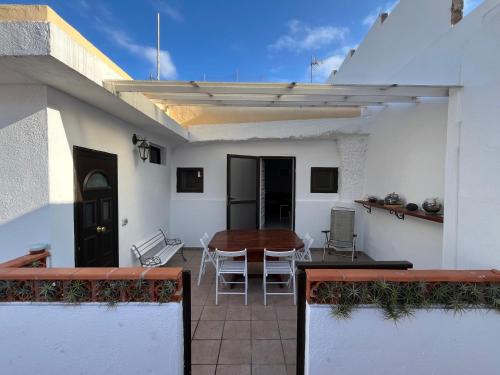 Whispering Tides Villa