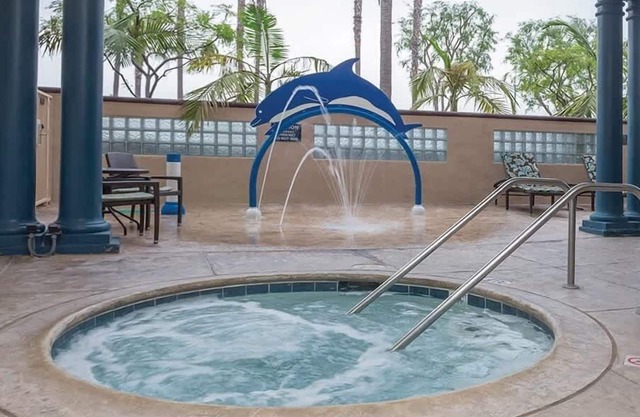 Whispering Woods Resort, one bedroom