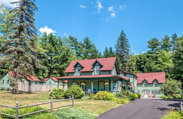 White Mountain Escape 9BR/10BA