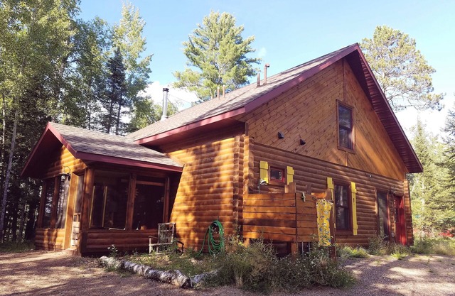 White Pine Retreat - NEW seasonal discount rates