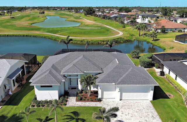 White Sands | Lakefront | Golf Course View | Pool | Spa