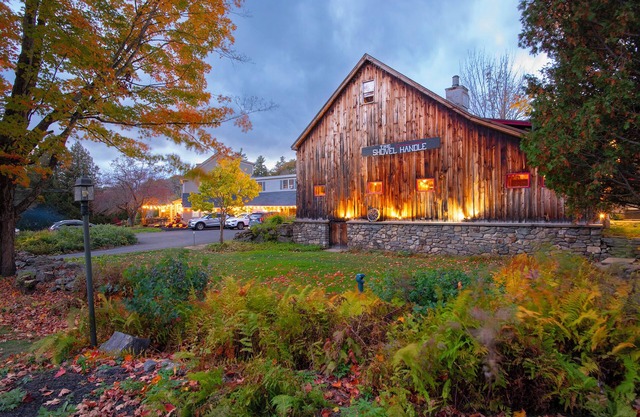 Whitneys Inn at Black Mountain