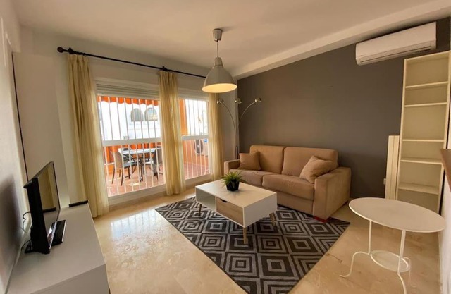 Wide Beach Apartment