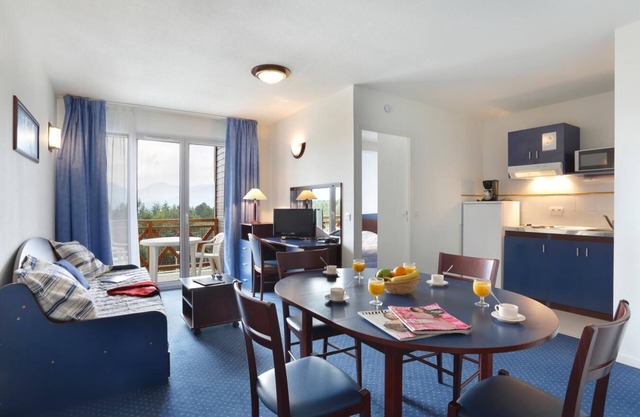 Wifi, fitness, terrace, balcony, tv, ski locker, 30m², Pyrénées 2000