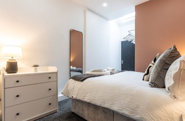 WiFi | Parking | City attractions