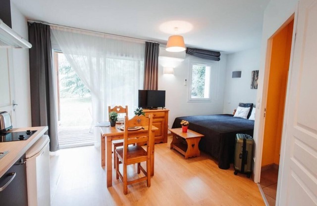 Wifi, terrace, balcony, parking, tv, ski locker, 23m², Ax-Les-Thermes