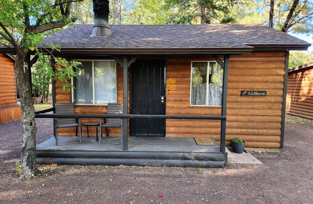 Willows Cabin at Lazy Oaks Resort