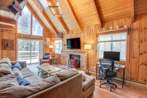 Wilmington Vacation Rental Near Hiking and Skiing!