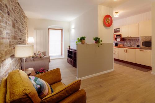Winding Village Suite