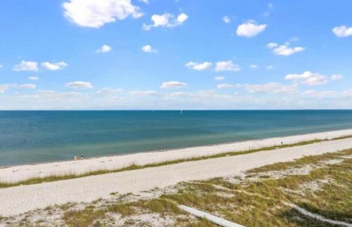 Windmark beach resort, brand new build guest suite