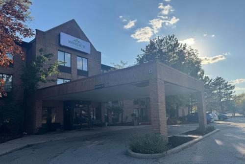 Wingate by Wyndham Livonia