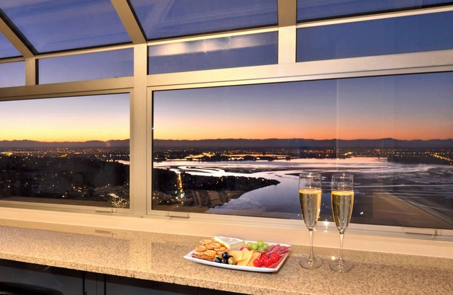 Winter Escape! Panoramic views and total privacy.