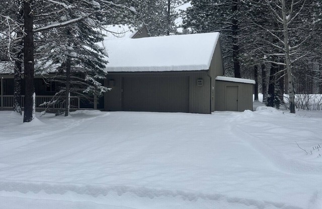 Winter Haven | Hot Tub Fireplace Golf Course Views