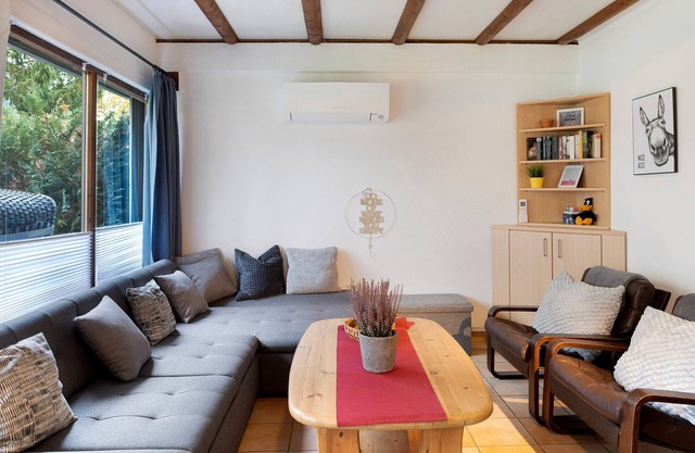 Wohlfühl Holiday Home at Silbersee – Lake View, Private Terrace & Wi-Fi