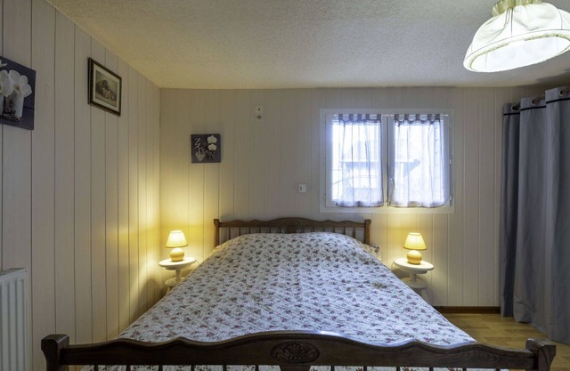 Wonderful private villa for 5 guests with WIFI, TV, terrace and pets allowed