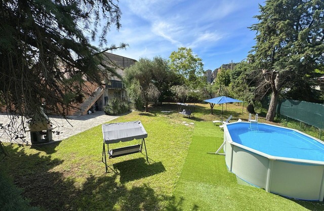 Wonderful private villa with private pool, A/C, WIFI, pets allowed and parking, close to Pisa
