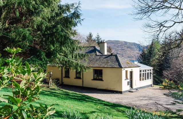 Wonderful private villa for 6 guests with WIFI, TV, patio and panoramic view