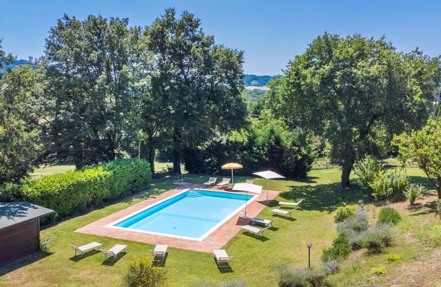 Wonderful private villa with WIFI, private pool, TV, terrace, pets allowed and panoramic view