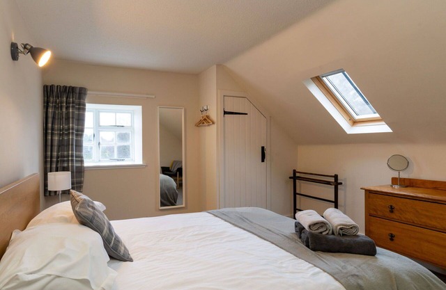 Wonderful private villa for 8 guests with WIFI, TV, patio, pets allowed and parking
