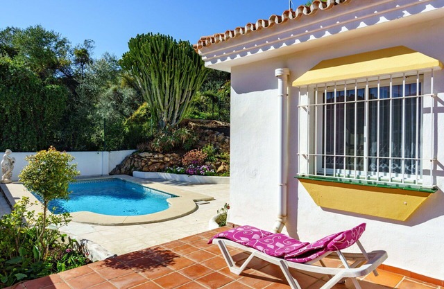 Wonderful private villa for 4 guests with private pool, WIFI and terrace