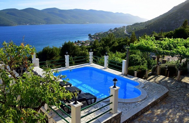 Wonderful private villa for 8 guests with private pool, A/C, WIFI, TV, terrace and pets allowed