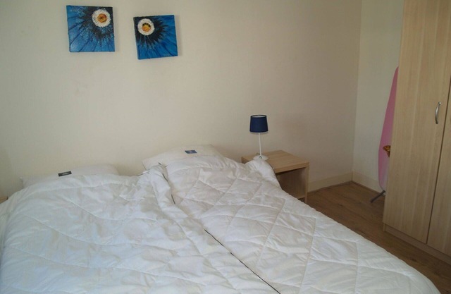Wonderful private villa for 4 guests with WIFI, pool, TV, terrace and parking
