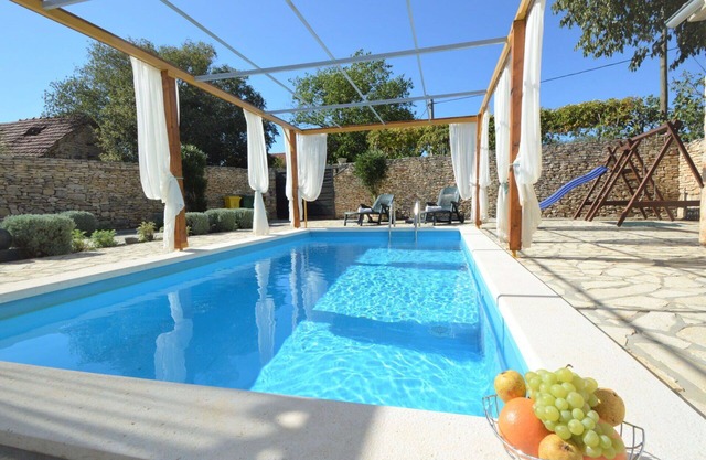 Wonderful private villa with WIFI, private pool, A/C, TV, terrace, panoramic view and parking