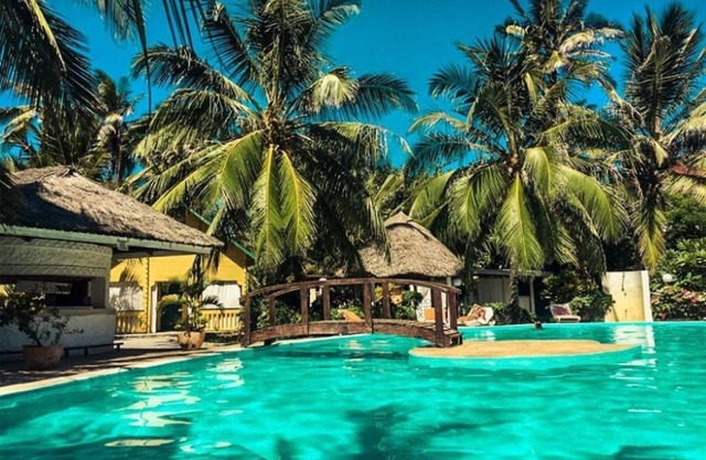 Wonderful two Minutes Walk to the white sand Beach Property