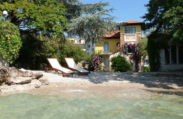 Wonderful villa with private beach and big garden