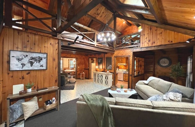 Woodland Farm/Mountain Views- Wasson Woods Retreat