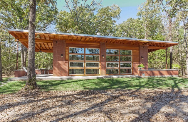 Wright House - Architectural beauty in the woods