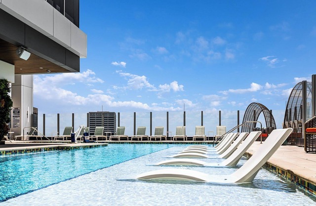 Wyndham Atlanta Resort | Five 2BR/2BA Suites