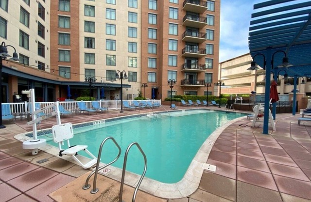 Wyndham National Harbor - 2 Bedroom Mobility