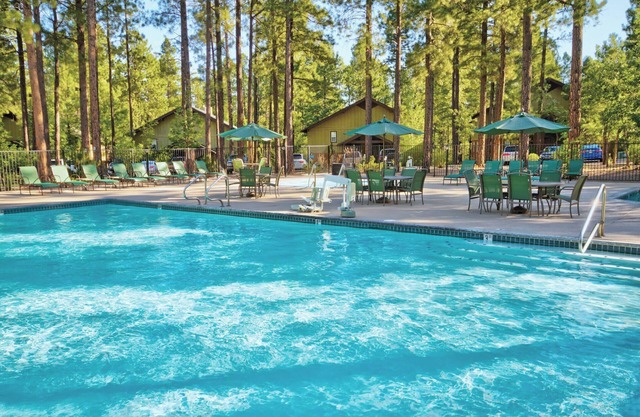 Wyndham Pinetop Resort | Six 2BR/2BA Suites