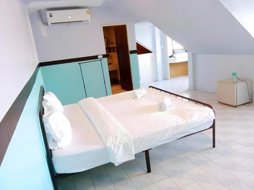 X Mitr INN Phuket Oldtown - มิตร ภูเก็ต